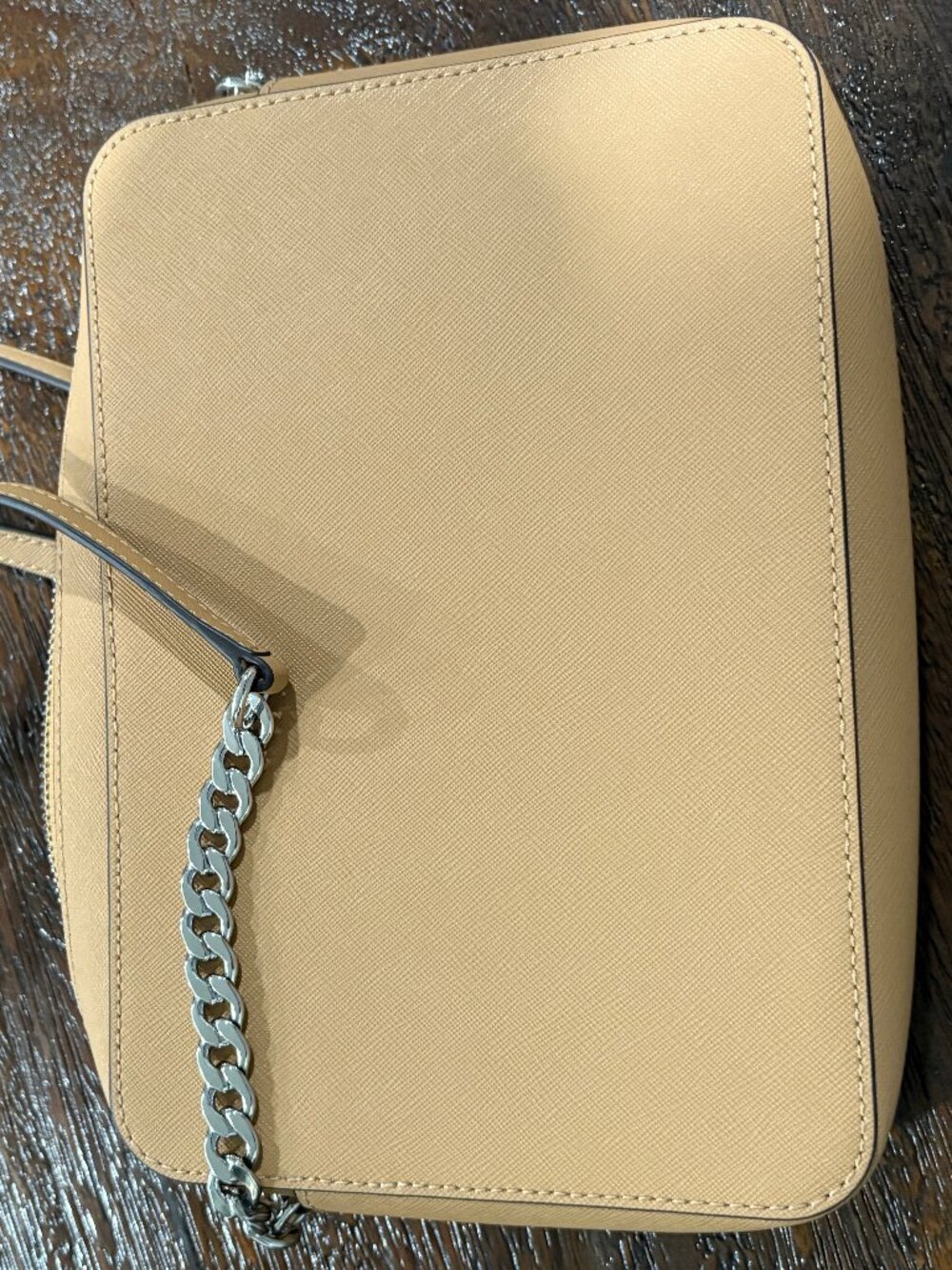 Michael Kors Jet Set Item LG EW Crossbody Peanut  Light Carmel in color NEW - Picture 7 of 7